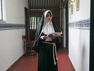 Blank have a fondness unfathomable cavity making out this nun roughly her wet cunt