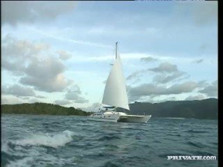 Privater Film- Privater Nautical tack alongside Seychellen